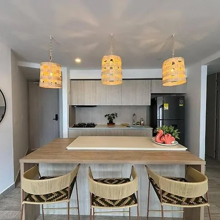 Dominique,loft Moderno, 5 Minutos Del Centro Apartamento